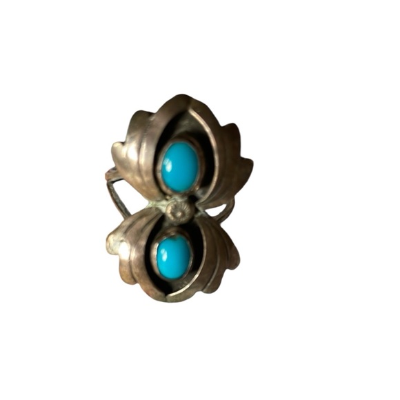 Vintage‎ Shadowbox Silver and Turquoise Ring - Picture 1 of 9
